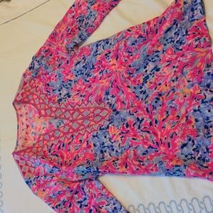 Lilly Pulitzer Renato Silk Tunic - size Small but fits like a Medium